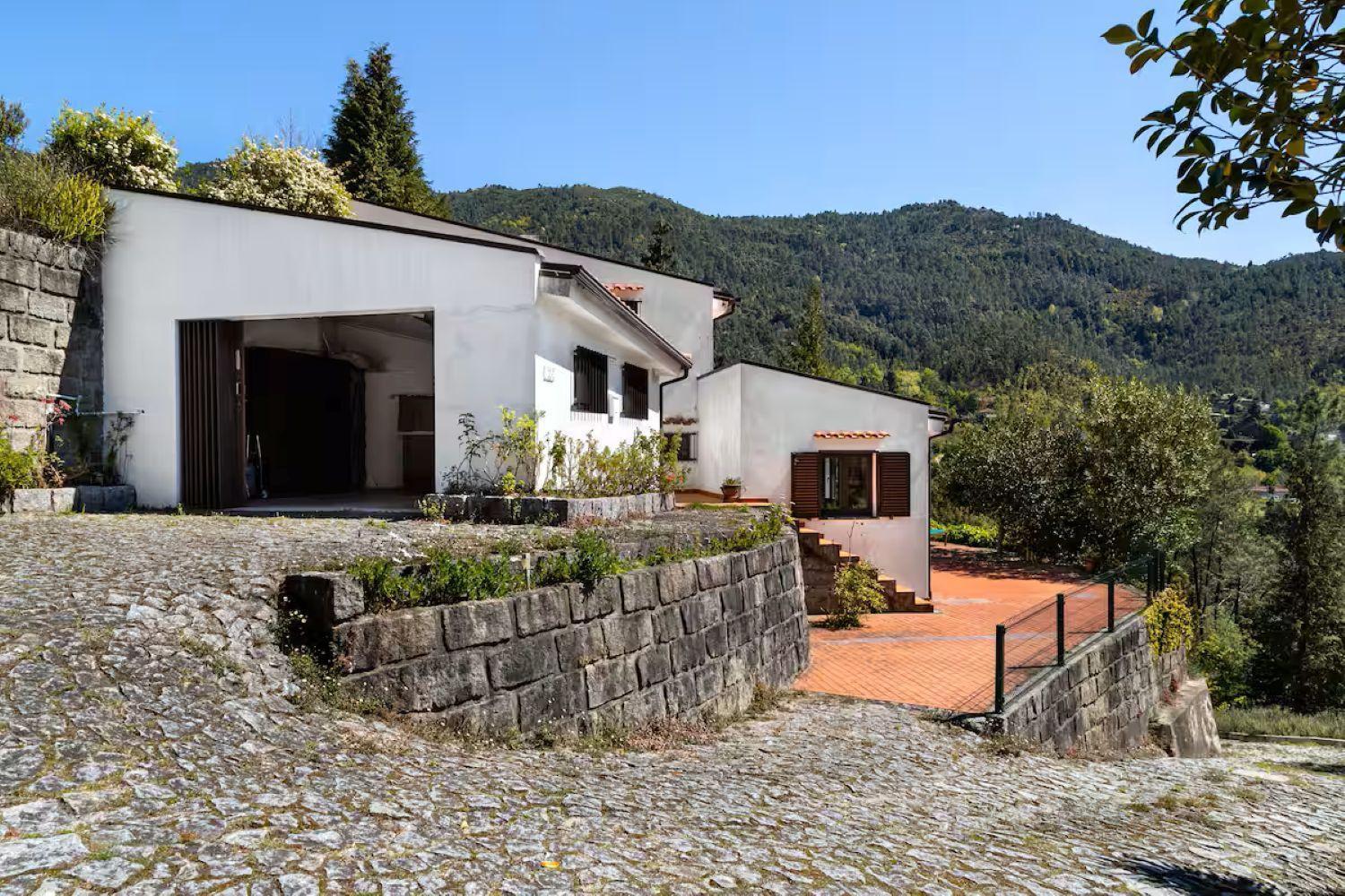 Geres Mountain Lake Views By Geres Casas المظهر الخارجي الصورة